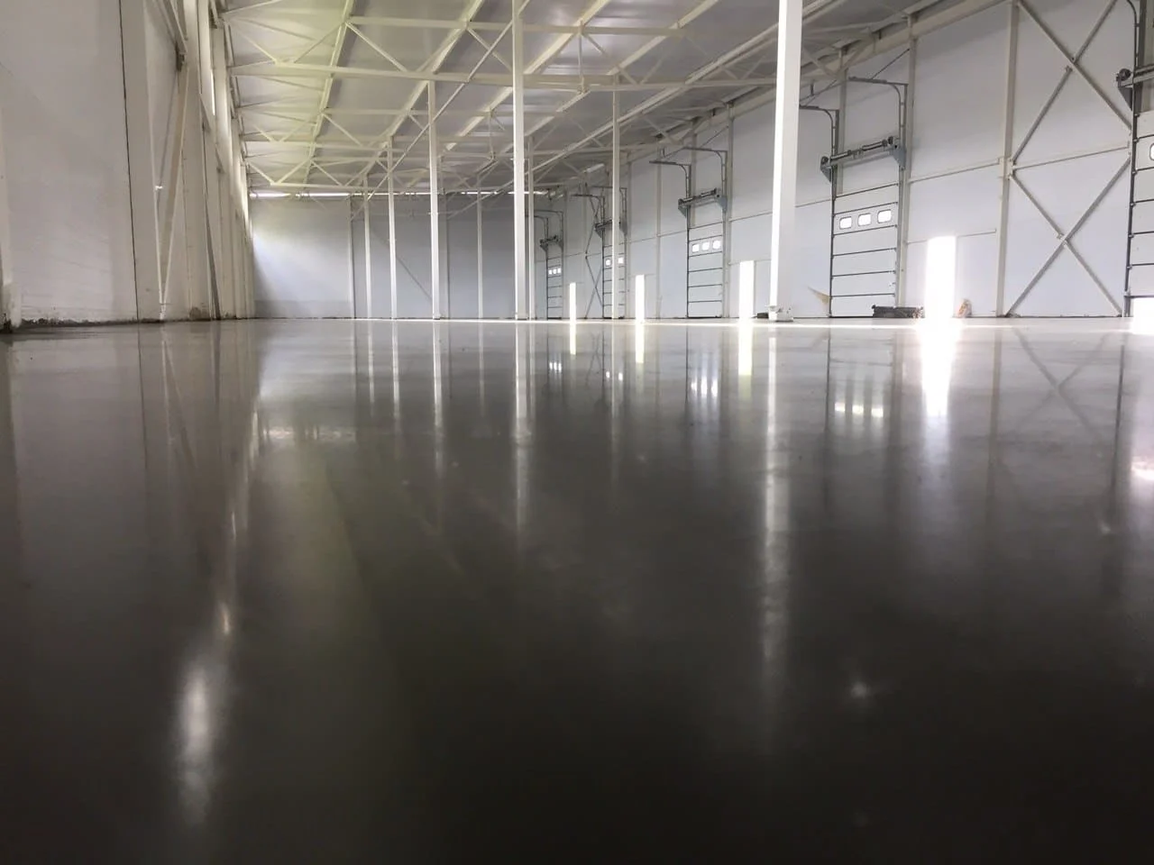 Смета на армированный бетонный пол — пример расчета на промышленном складе