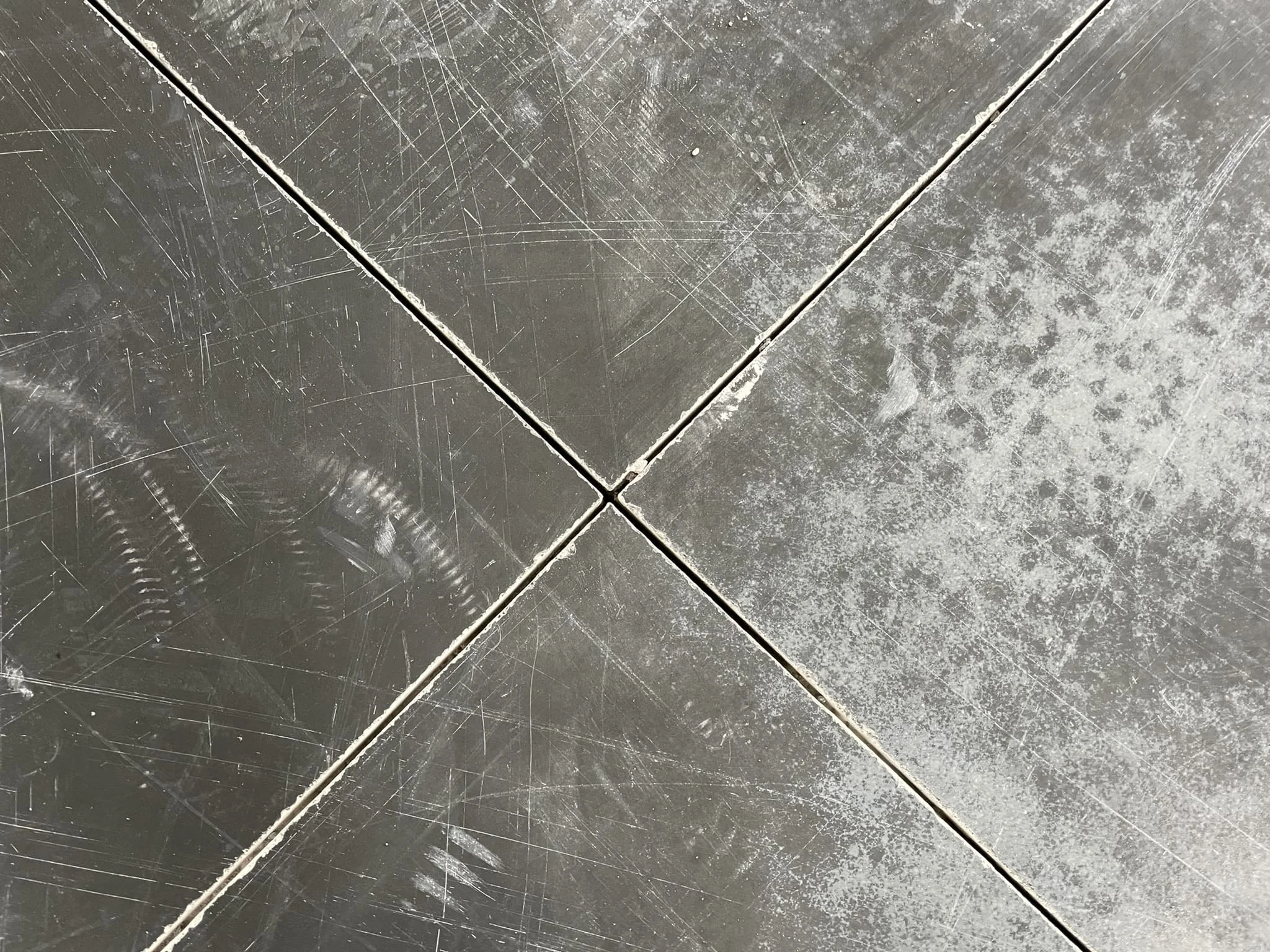 Устройство технического наливного пола в коридоре производственного комплекса / ТопПолГарант