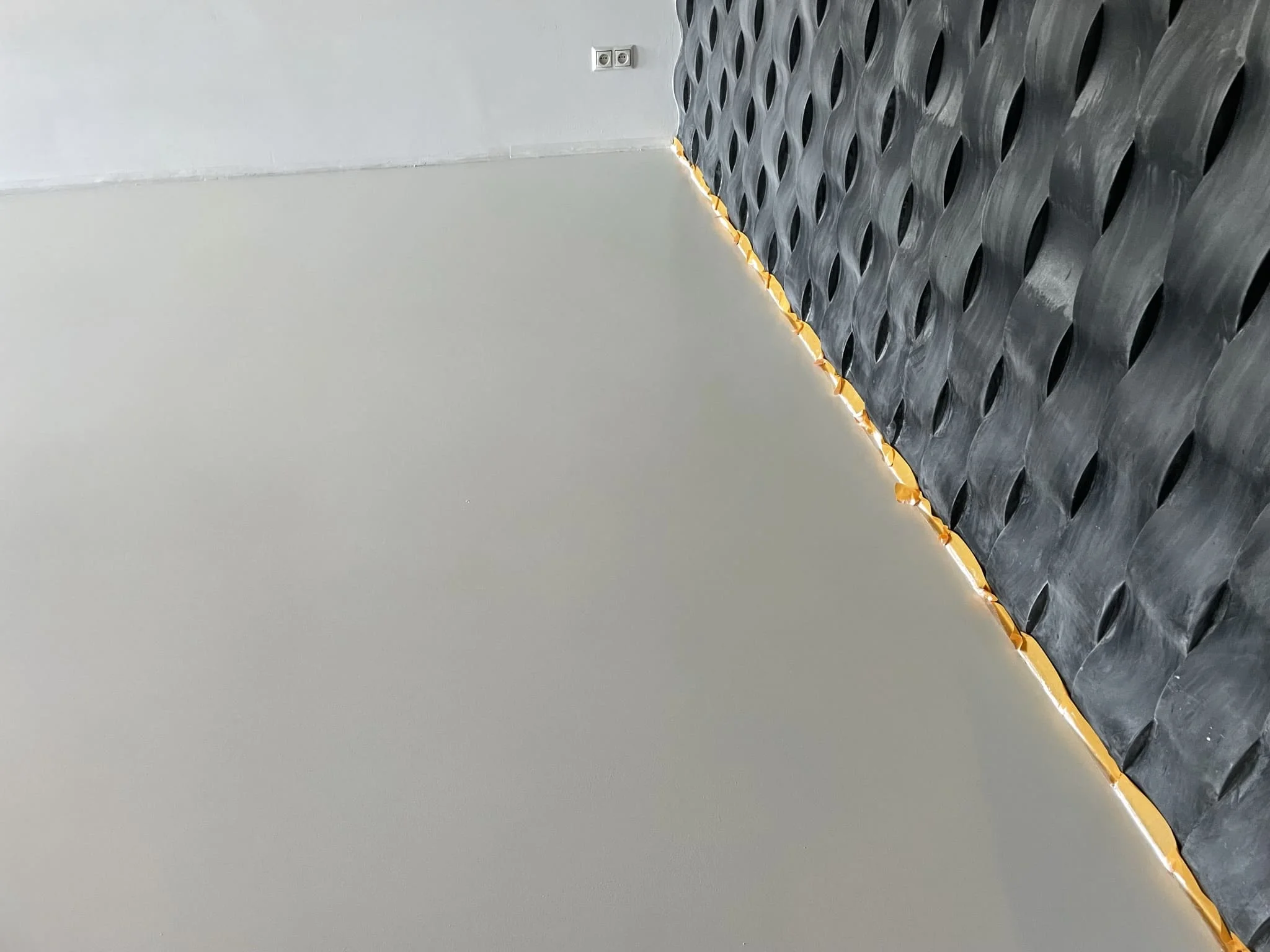 Нанесение полиуретанового промышленного пола в химическом цехе / ТопПолГарант