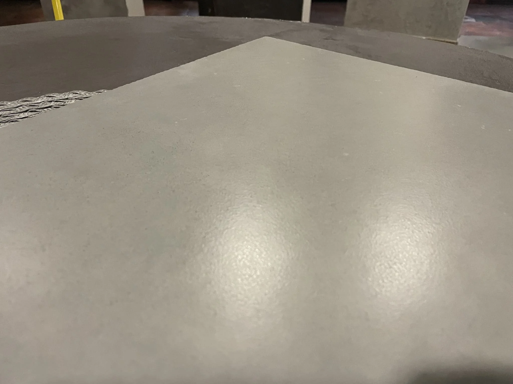 Тонкослойный наливной пол на объекте после экспресс-ремонта / ТопПолГарант