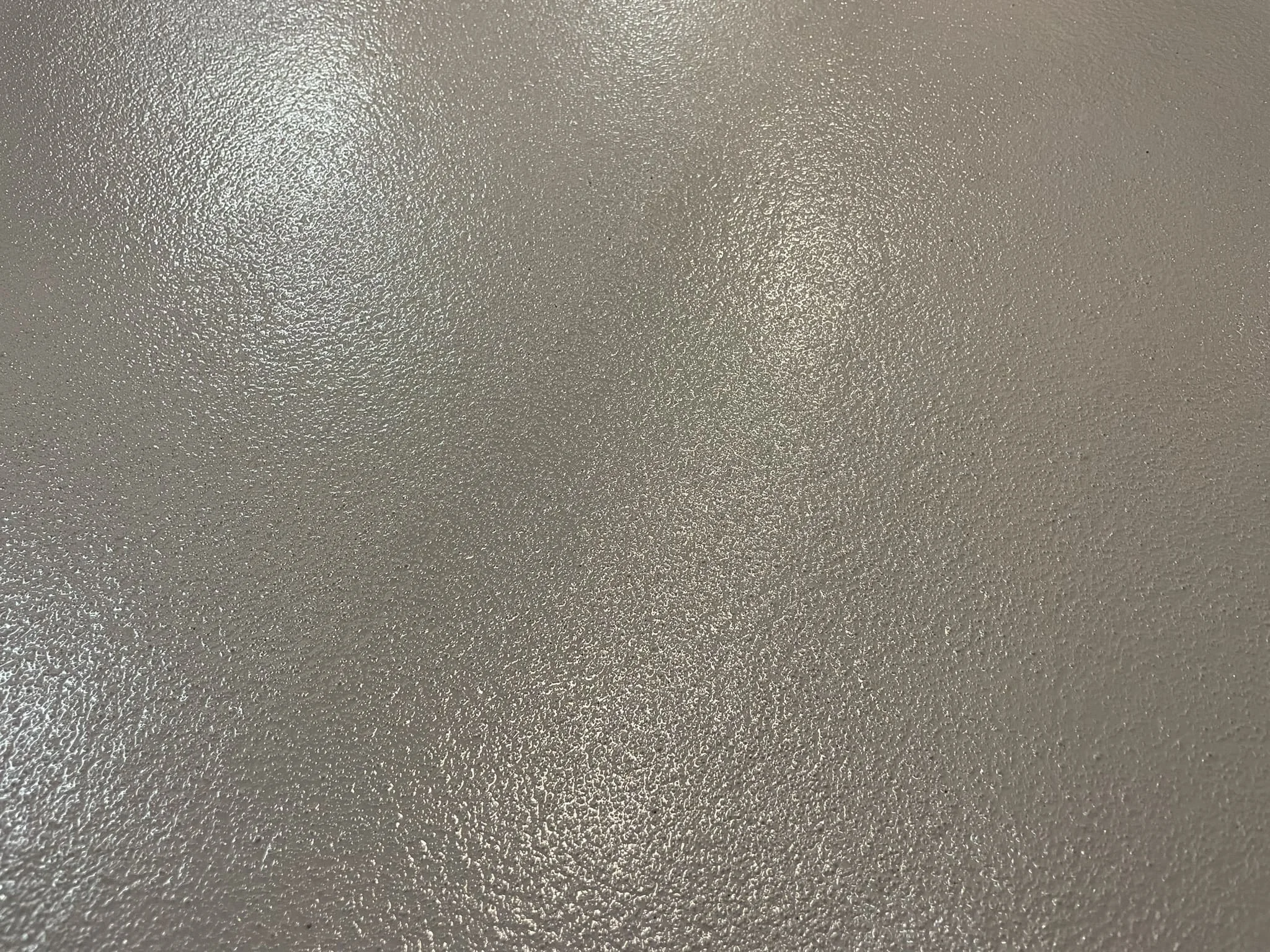 Восстановление и ремонт участка эпоксидного пола в промышленном цеху / ТопПолГарант