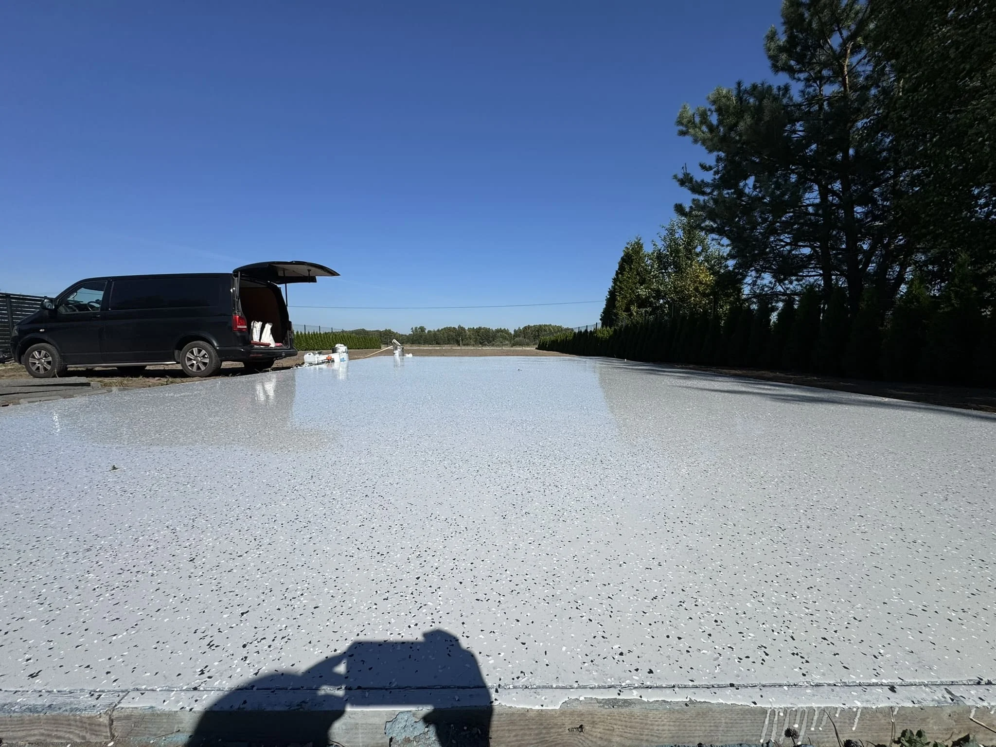 Устройство морозостойкого наливного полимерного пола на холодном складе